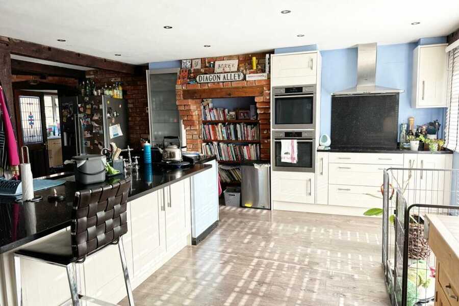 Property photo 6