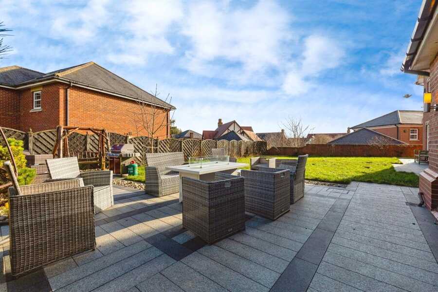 Property photo 6