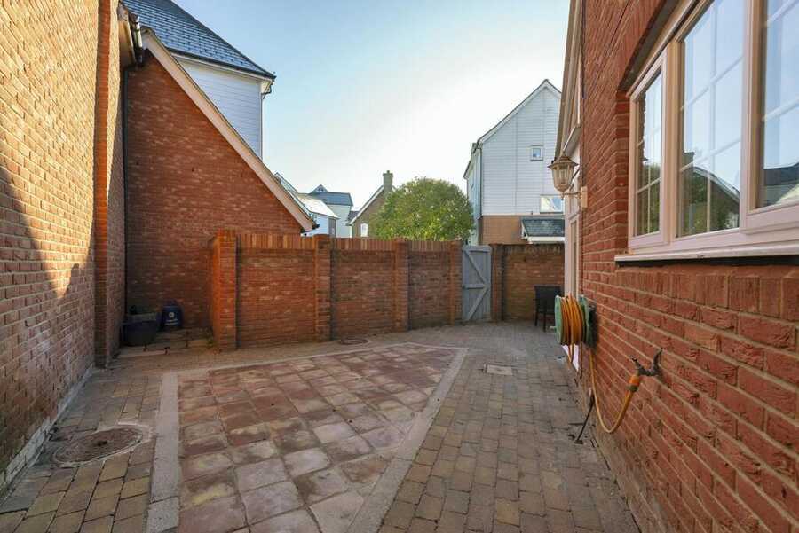 Property photo 6