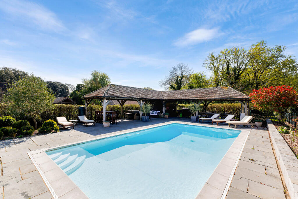 Property photo 6